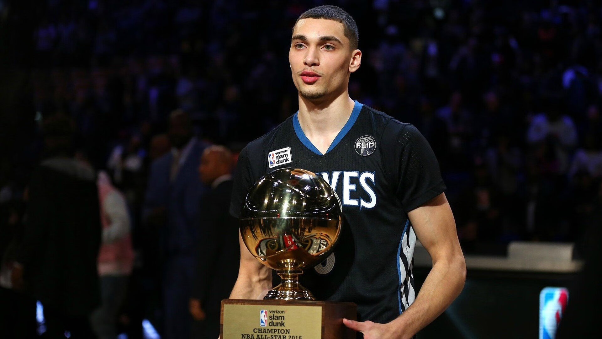 瑞典队乒乓球战术：从远台控制到近台攻击的完美过渡，被誉为乒坛常青树的瑞典乒乓球选手